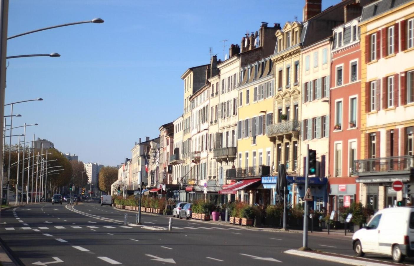 The Spot T2 Comfort In Mâcon
